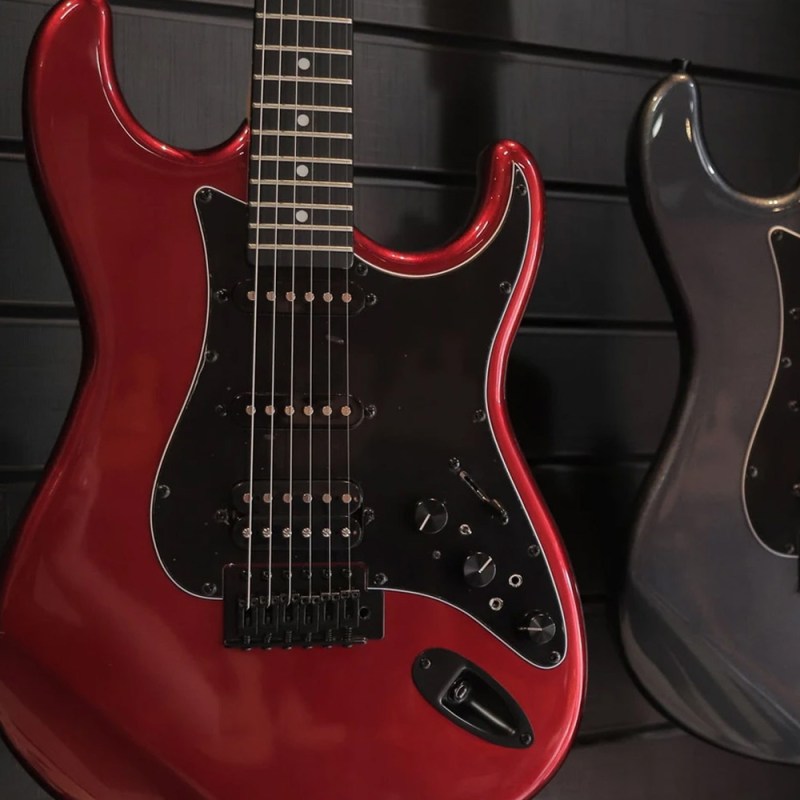 Conheça a Guitarra Tagima Stratocaster SixMart com Efeito: O Som que Você Sempre&nbsp;Sonhou!